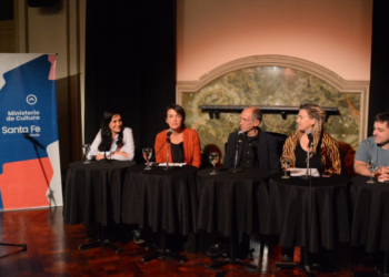 COMENZÓ LA 29° EDICIÓN DEL FESTIVAL INTERNACIONAL DE POESÍA ROSARIO