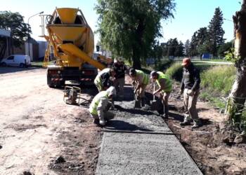 Villa Cañas: EL MUNICIPIO AVANZA CON OBRAS EN LA CIUDAD