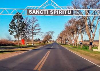 LISANDRO ENRICO: AVANZA EL PROYECTO DE ILUMINACIÓN EN EL ACCESO A SANCTI SPÍRITU