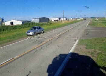 TEODELINA: AVISAN QUE LA RUTA 94 ESTA ROTA PRODUCTO DEL CALOR : ¡CUIDADO!