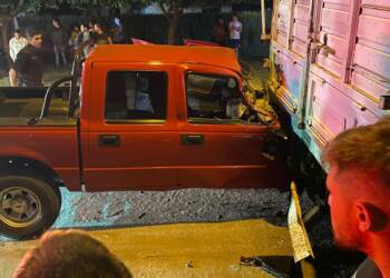 TEODELINA : SINIESTRO VIAL EN CALLE FERMIN VIRULEG