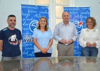 VILLA CAÑAS : EL INTENDENTE GIZZI RECIBIÓ A MÓNICA FEIN