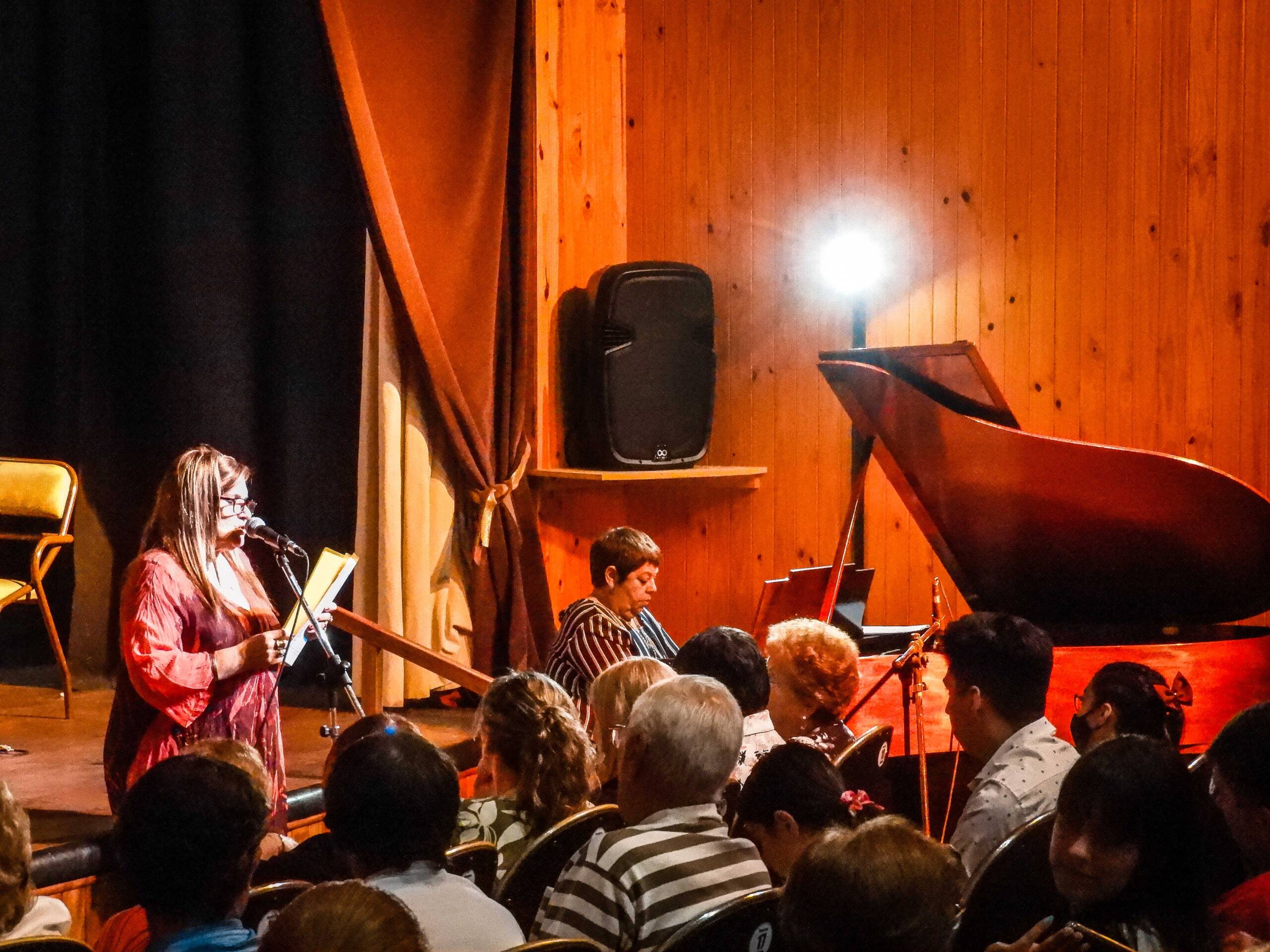 𝟯𝟬° 𝗔𝗡𝗜𝗩𝗘𝗥𝗦𝗔𝗥𝗜𝗢 𝗖𝗔𝗦𝗔 𝗗𝗘 𝗟𝗔 𝗖𝗨𝗟𝗧𝗨𝗥𝗔 | 𝗖𝗶𝗲𝗿𝗿𝗲 𝗱𝗲 𝘁𝗮𝗹𝗹𝗲𝗿𝗲𝘀, 𝗱𝗲𝘀𝗰𝘂𝗯𝗿𝗶𝗺𝗶𝗲𝗻𝘁𝗼 𝗱𝗲 𝗽𝗹𝗮𝗰𝗮 𝗰𝗼𝗻𝗺𝗲𝗺𝗼𝗿𝗮𝘁𝗶𝘃𝗮 𝘆 𝗺𝘂𝗲𝘀𝘁𝗿𝗮 𝗱𝗲 𝘁𝗿𝗮𝗯𝗮𝗷𝗼𝘀.