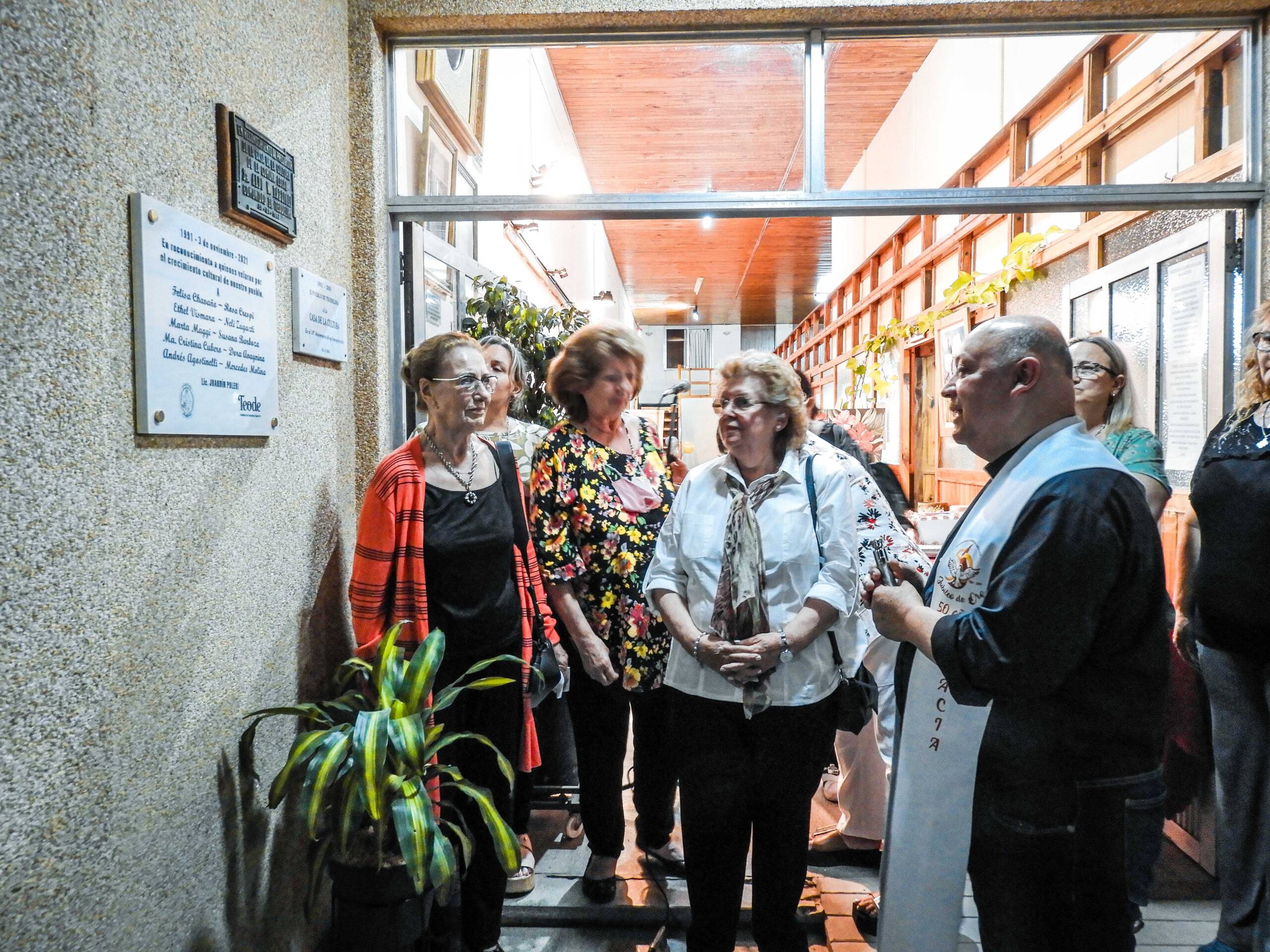 𝟯𝟬° 𝗔𝗡𝗜𝗩𝗘𝗥𝗦𝗔𝗥𝗜𝗢 𝗖𝗔𝗦𝗔 𝗗𝗘 𝗟𝗔 𝗖𝗨𝗟𝗧𝗨𝗥𝗔 | 𝗖𝗶𝗲𝗿𝗿𝗲 𝗱𝗲 𝘁𝗮𝗹𝗹𝗲𝗿𝗲𝘀, 𝗱𝗲𝘀𝗰𝘂𝗯𝗿𝗶𝗺𝗶𝗲𝗻𝘁𝗼 𝗱𝗲 𝗽𝗹𝗮𝗰𝗮 𝗰𝗼𝗻𝗺𝗲𝗺𝗼𝗿𝗮𝘁𝗶𝘃𝗮 𝘆 𝗺𝘂𝗲𝘀𝘁𝗿𝗮 𝗱𝗲 𝘁𝗿𝗮𝗯𝗮𝗷𝗼𝘀.