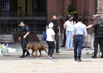 La Policía Federal inspeccionó la Casa Rosada tras una amenaza de bomba