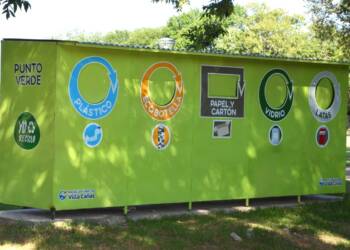 VILLA CAÑAS : PUNTOS VERDES: SE COLOCARON LAS ISLAS DE RECICLADO