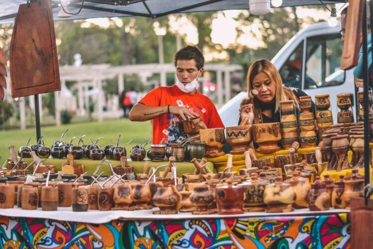 𝗫𝗜𝗩 𝗙𝗘𝗥𝗜𝗔 𝗣𝗥𝗢𝗩𝗜𝗡𝗖𝗜𝗔𝗟 𝗗𝗘 𝗔𝗥𝗧𝗘 𝗖𝗥𝗜𝗢𝗟𝗟𝗢 