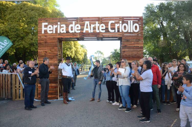 𝗫𝗜𝗩 𝗙𝗘𝗥𝗜𝗔 𝗣𝗥𝗢𝗩𝗜𝗡𝗖𝗜𝗔𝗟 𝗗𝗘 𝗔𝗥𝗧𝗘 𝗖𝗥𝗜𝗢𝗟𝗟𝗢 