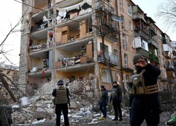 Avanzan las negociaciones con Ucrania y Rusia dijo que reducirá las operaciones militares