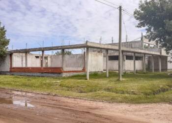 EL SENADOR ENRICO VOLVIÓ A RECLAMAR POR LA FINALIZACIÓN DE LA ESCUELA 238 DE VENADO TUERTO