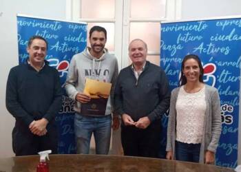 VILLA CAÑAS : ENTREGA DE ESCRITURAS