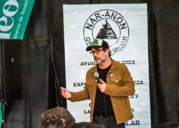 TEODELINA: 𝗠𝗔𝗦 𝗗𝗘 𝟱𝟬𝟬 𝗣𝗘𝗥𝗦𝗢𝗡𝗔𝗦 𝗣𝗥𝗘𝗦𝗘𝗡𝗖𝗜𝗔𝗥𝗢𝗡 𝗟𝗔 𝗗𝗜𝗦𝗘𝗥𝗧𝗔𝗖𝗜𝗢𝗡 𝗗𝗘 𝗚𝗔𝗦𝗧𝗢𝗡 𝗣𝗔𝗨𝗟