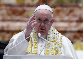Francisco advirtió que la guerra en Ucrania “amenaza al mundo entero”