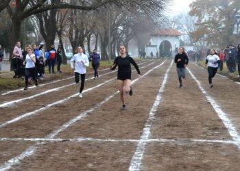 JUEGOS SANTAFESINOS: ETAPA LOCAL DE ATLETISMO EN VILLA CAÑÁS