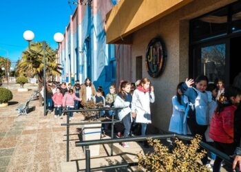 TEODELINA: 𝐓𝐄 𝐈𝐍𝐕𝐈𝐓𝐎 𝐀 𝐂𝐎𝐍𝐎𝐂𝐄𝐑𝐍𝐎𝐒