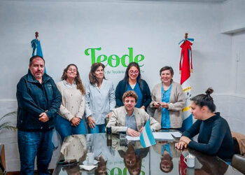 𝗧𝗘𝗢𝗗𝗘𝗟𝗜𝗡𝗔 𝗦𝗘 𝗦𝗨𝗠𝗔 𝗔𝗟 𝗣𝗥𝗢𝗚𝗥𝗔𝗠𝗔 𝗣𝗨𝗡𝗧𝗢𝗦 𝗔𝗠𝗔𝗥𝗜𝗟𝗟𝗢𝗦 