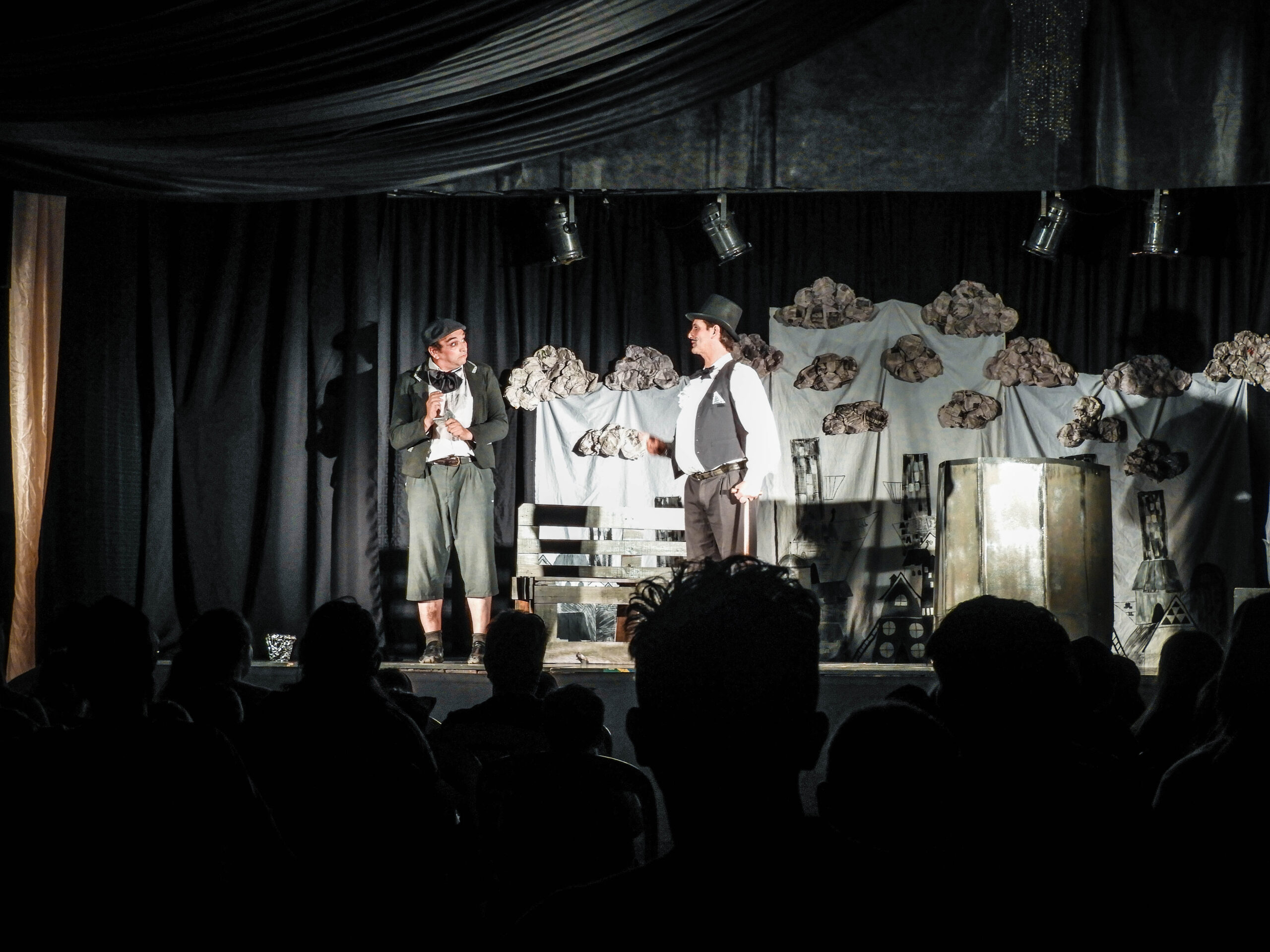 EL PÚBLICO LLENÓ LAS SALAS DEL 30° ENCUENTRO DE TEATRO “JOSÉ LUIS MARONNA”  EL PÚBLICO LLENÓ LAS SALAS DEL 30° ENCUENTRO DE TEATRO “JOSÉ LUIS MARONNA”