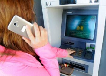 EL SENADOR ENRICO SOLICITÓ A LAS AUTORIDADES DEL BANCO DE SANTA FE NUEVAS MEDIDAS DE SEGURIDAD PARA PROTEGER A LOS VECINOS DE ESTAFAS VIRTUALES