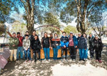 𝗟𝗔 𝗙𝗘𝗥𝗜𝗔 𝗗𝗘𝗟 𝗣𝗥𝗢𝗛𝗨𝗘𝗥𝗧𝗔 𝗖𝗘𝗟𝗘𝗕𝗥𝗢 𝗨𝗡 𝗡𝗨𝗘𝗩𝗢 𝗔𝗡𝗜𝗩𝗘𝗥𝗦𝗔𝗥𝗜𝗢