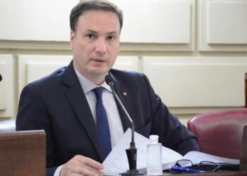 ENRICO INSISTE CON GESTIONES PARA QUE SE REACTIVE LA CONSTRUCCIÓN DE LA ESCUELA SECUNDARIA 238 DE VENADO TUERTO