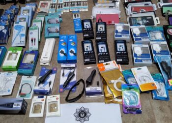 SAN GREGORIO: DETENIDO POR SUSTRAER ELEMENTOS DE UN COMERCIO