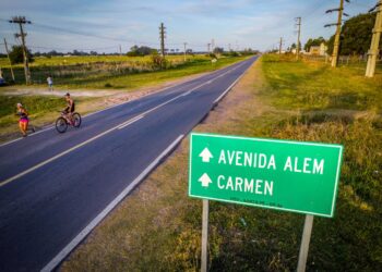 PARQUE INDUSTRIAL: ENRICO SOLICITA LA ILUMINACIÓN DE LA RECTA QUE CONECTA RUTA 8 CON CALLE ALEM