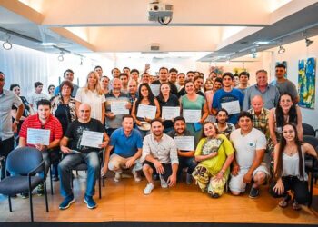 𝐂𝐔𝐑𝐒𝐎𝐒 𝐃𝐄 𝐎𝐅𝐈𝐂𝐈𝐎𝐒  | 𝐄𝐍𝐓𝐑𝐄𝐆𝐀 𝐃𝐄 𝐂𝐄𝐑𝐓𝐈𝐅𝐈𝐂𝐀𝐃𝐎𝐒 