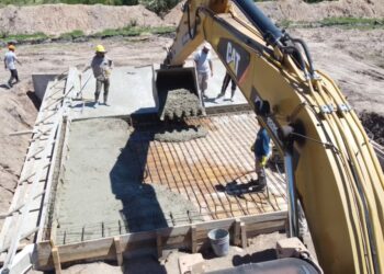 LA PROVINCIA ADJUDICÓ DOS OBRAS HÍDRICAS PARA EL DEPARTAMENTO GENERAL LÓPEZ POR MÁS DE $ 1.200 MILLONES