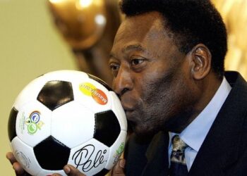 TRISTEZA EN EL MUNDO DEL FÚTBOL: MURIÓ PELÉ A LOS 82 AÑO