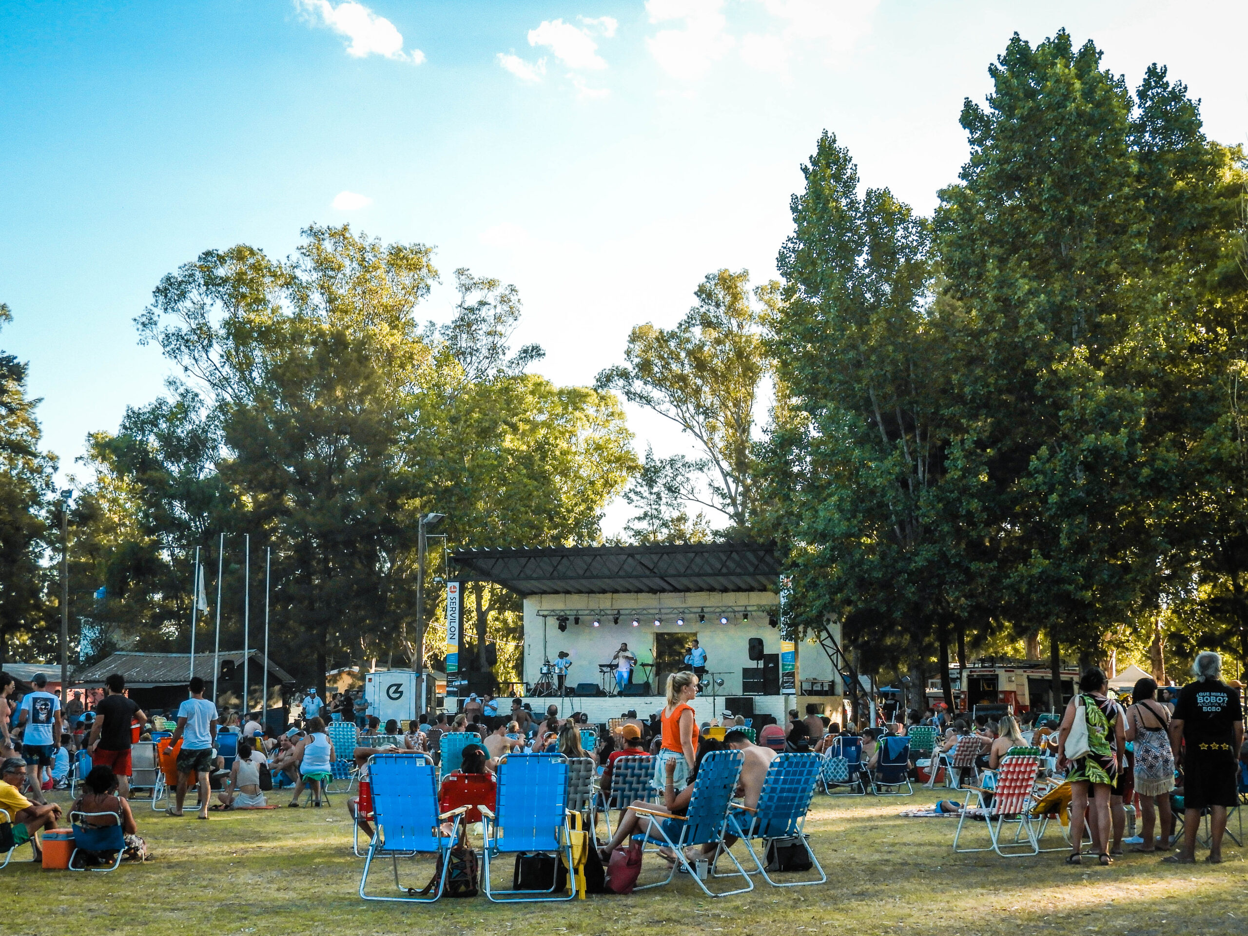 TEODELINA: 𝗚𝗥𝗔𝗡 𝗖𝗢𝗡𝗖𝗨𝗥𝗥𝗘𝗡𝗖𝗜𝗔 𝗧𝗨𝗥𝗜𝗦𝗧𝗜𝗖𝗔 𝗘𝗡 𝗕𝗔𝗟𝗡𝗘𝗔𝗥𝗜𝗢 𝗘𝗟 𝗘𝗗𝗘𝗡 