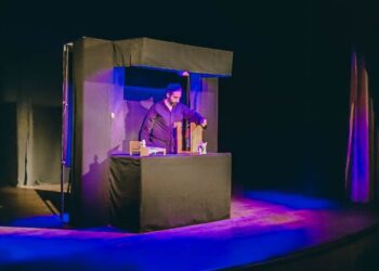 TEODELINA: 𝗗𝗘𝗦𝗟𝗨𝗠𝗕𝗥𝗔𝗡𝗧𝗘 𝗣𝗥𝗢𝗣𝗨𝗘𝗦𝗧𝗔 𝗧𝗘𝗔𝗧𝗥𝗔𝗟