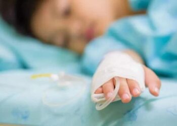 GESTIONES DEL SENADOR ENRICO ANTE EL MINISTRO DE ECONOMÍA PARA ABRIR UNA TERAPIA INTENSIVA DE NIÑOS EN LA REGIÓN