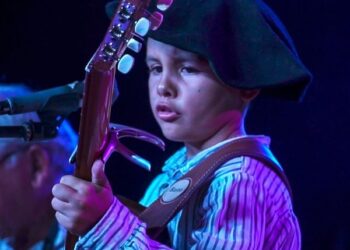 TEODELINA: FERIA DE ARTE CRIOLLO : 𝐃𝐎𝐌𝐈𝐍𝐆𝐎 𝐃𝐄 𝐓𝐀𝐋𝐄𝐍𝐓𝐎𝐒 𝐓𝐄𝐎𝐃𝐄𝐋𝐈𝐍𝐄𝐍𝐒𝐄𝐒