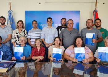 LA PROVINCIA ENTREGÓ CRÉDITOS A PRODUCTORES GANADEROS AFECTADOS POR LA SEQUÍA