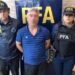VENADO TUERTO: POLICÍA FEDERAL DETUVO UN HOMBRE QUE INTIMIDÓ A LA EMBAJADA DE REINO UNIDO VENADO TUERTO: POLICÍA FEDERAL DETUVO UN HOMBRE QUE INTIMIDÓ A LA EMBAJADA DE REINO UNIDO
