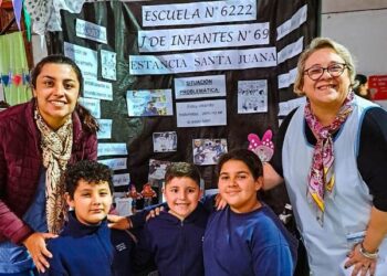 TEODELINA: 𝐋𝐀 𝐄𝐒𝐂𝐔𝐄𝐋𝐀 𝟔𝟐𝟐𝟐 𝐃𝐈𝐉𝐎 𝐏𝐑𝐄𝐒𝐄𝐍𝐓𝐄 𝐄𝐍 𝐋𝐀 𝐅𝐄𝐑𝐈𝐀 𝐃𝐄 𝐂𝐈𝐄𝐍𝐂𝐈𝐀𝐒