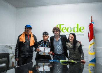 TEODELINA: 𝗥𝗘𝗖𝗢𝗡𝗢𝗖𝗜𝗠𝗜𝗘𝗡𝗧𝗢 𝗔 𝗘𝗠𝗜𝗟𝗜𝗢 𝗥𝗔𝗠𝗜𝗥𝗘𝗭