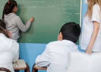 LOS DOCENTES Y ESTATALES DE LA PROVINCIA NO COBRARÁN EL BONO DE 60 MIL PESOS