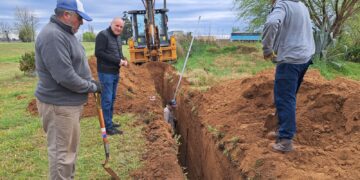 VILLA CAÑAS: EL MUNICIPIO CONSTRUYE UN ACUEDUCTO
