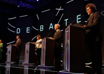 ÚLTIMO DEBATE: LA UBA SE PREPARA PARA EL SEGUNDO DEBATE PRESIDENCIAL