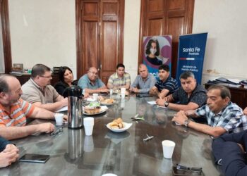 MUNICIPALES RATIFICARON EL PARO DE 48 HORAS CON MOVILIZACIONES INCLUIDAS