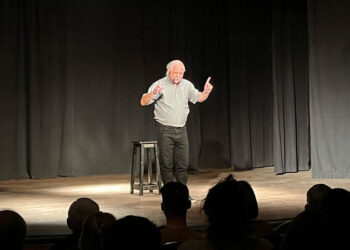 𝐂𝐇𝐈𝐂𝐇𝐈𝐋𝐎 𝐕𝐈𝐀𝐋𝐄 𝐀 𝐏𝐔𝐑𝐀 𝐑𝐈𝐒𝐀 𝐄𝐍 𝐓𝐄𝐎𝐃𝐄𝐋𝐈𝐍𝐀