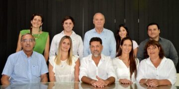 VILLA CAÑÁS: EL INTENDENTE GIZZI PRESENTÓ SU NUEVO GABINETE