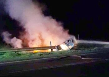 RUFINO: TRES MUERTOS AL VOLCAR E INCENDIARSE UN AUTO EN RUTA 7