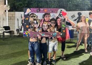 TEODELINA : 𝗘𝗟 𝗥𝗘𝗖𝗥𝗘𝗢 𝗗𝗘𝗦𝗣𝗜𝗗𝗜𝗢 𝗘𝗟 𝟮𝟬𝟮𝟯 𝗖𝗢𝗡 𝗨𝗡𝗔 𝗙𝗜𝗘𝗦𝗧𝗔 𝗗𝗜𝗦𝗖𝗢