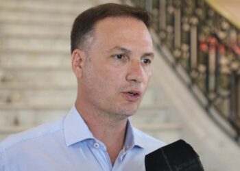 Enrico: “Si el Puente Carretero uniera CABA y Avellaneda ya estaría arreglado”