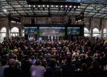 En Santa Fe y ante más de mil personas, la Región Centro mostró sus fortalezas y renovó objetivos