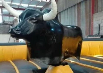 Desgracia en Venado Tuerto: falleció niña que sufrió un accidente en un salón de eventos