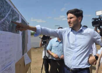 Pullaro: “Somos la única provincia que le está metiendo mucho ritmo y recursos a la obra pública”