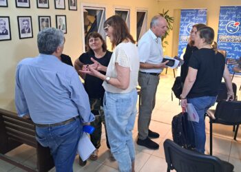 VILLA CAÑAS: ENTREGA DEL FAE A ESCUELAS Y JARDINES DE LA CIUDAD